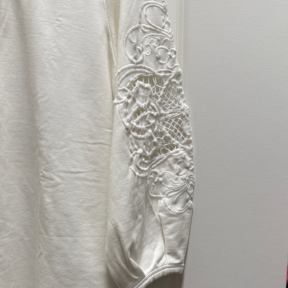 Soft Surroundings Charmaine White Embroidered Women's French Terry Top - Picture 3 of 4